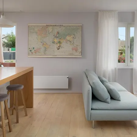 Elegant, Cosy And Quiet, Just 1 Min To Amphiteatre Pula